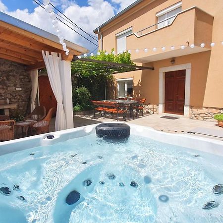 Barac Rural Holiday Home Grižane المظهر الخارجي الصورة