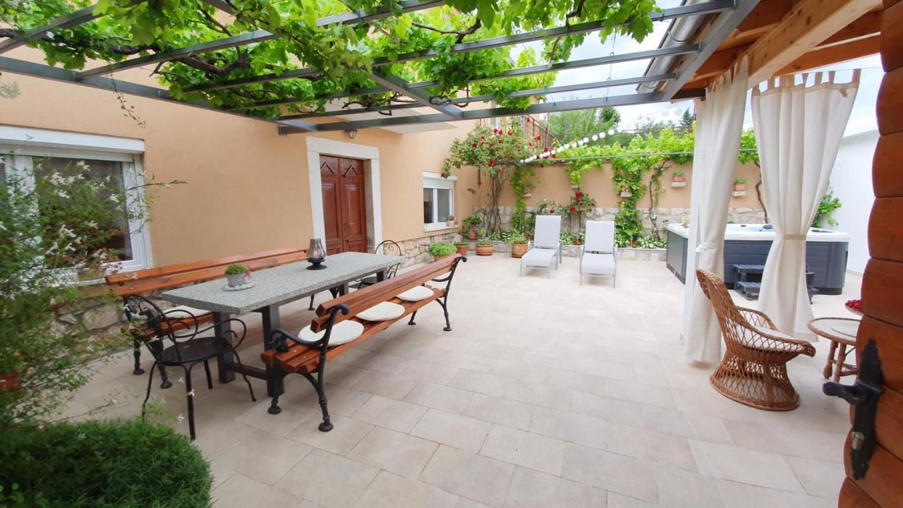 Barac Rural Holiday Home Grižane المظهر الخارجي الصورة